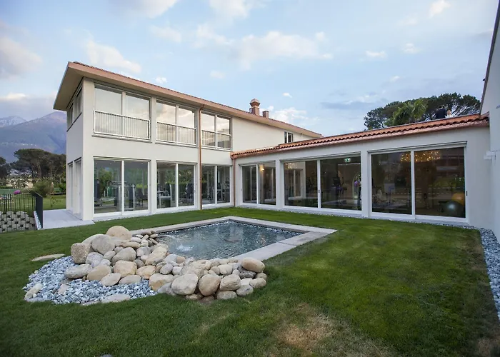 パークホテル デルタ ウェルビーング 4*