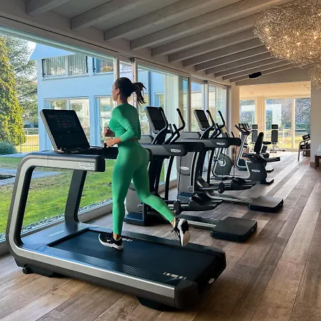 Parkhotel Delta, Wellbeing Resort Otel 4*